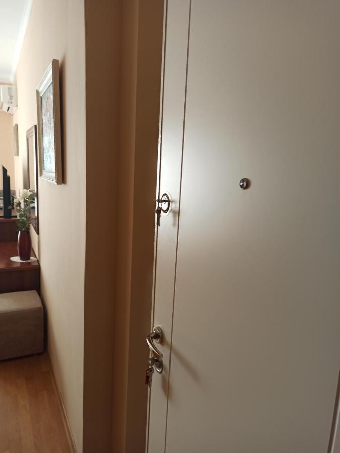 Home Sweet Rental Тирана Екстер'єр фото