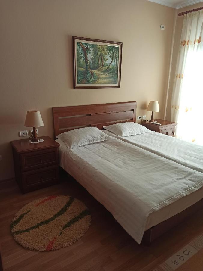 Home Sweet Rental Тирана Екстер'єр фото