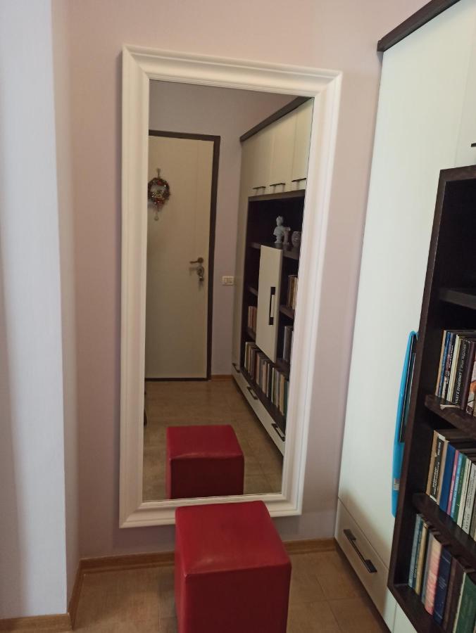 Home Sweet Rental Тирана Екстер'єр фото