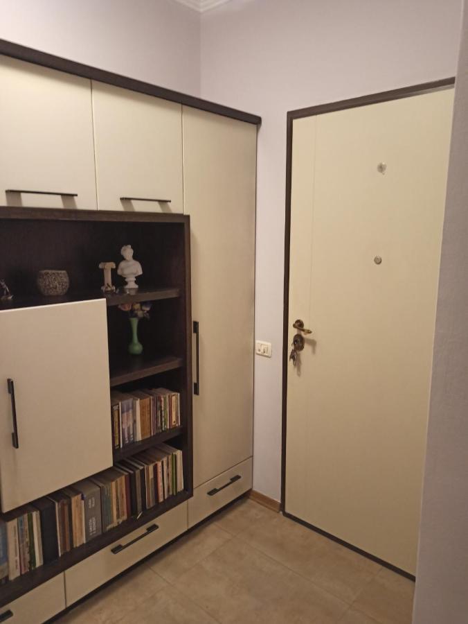 Home Sweet Rental Тирана Екстер'єр фото